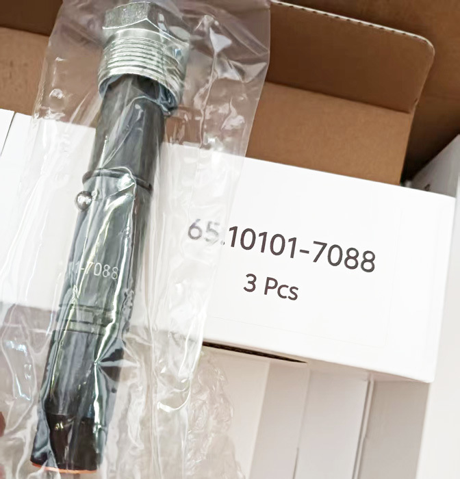 Fuel injector 65.10101-7088   for  DE08TIS Engine DL300A MEGA300-V Wheel Loader